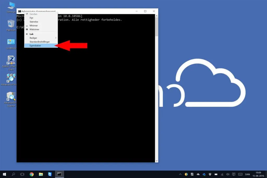 Højreklik i topbjælken af kommandoprompt vinduet...